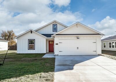 225 Faith 0002 New Homes In Tioga Texas, Red Gable Homes 5.5.26 (1366x768)