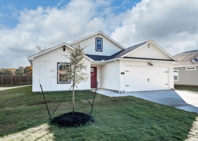 225 Faith 0005 New Homes In Tioga Texas, Red Gable Homes 5.5.26 (1366x768)