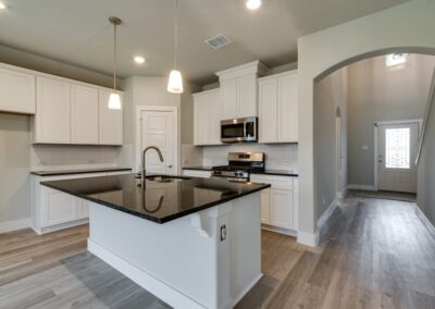 608 Finlee Way (12) New Homes In Tioga Texas, Red Gable Homes (1366x768)