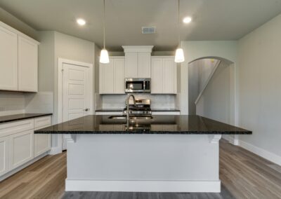 608 Finlee Way (13) New Homes In Tioga Texas, Red Gable Homes (1366x768)