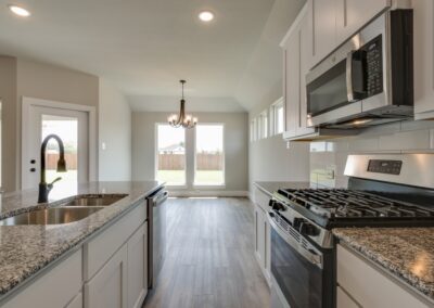 615 Kyle Drive (13) New Homes In Tioga Texas, Red Gable Homes (1366x768)