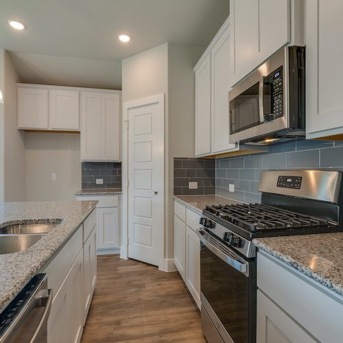 9. Kitchen pt2